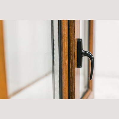 스윙 오픈 스타일 클래식 스타일 목재 알루미늄 캐시먼트 UPVC 프레임 유리 창문
