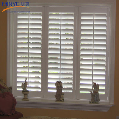 부드러운 파우더 코팅 고품질 PVC/UPVC 젤루시 장막