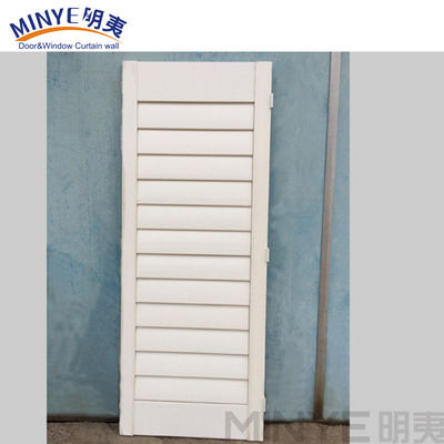 2.5'/3.5'/4.5' Blade Size PVC 창문 디자인 플랜테이션 셔터 빌라 장식