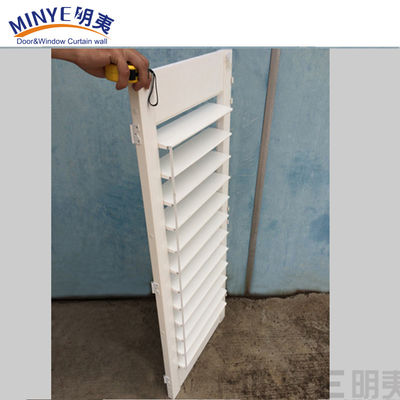 2.5'/3.5'/4.5' Blade Size PVC 창문 디자인 플랜테이션 셔터 빌라 장식