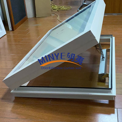 알루미늄 합금 프레임과 내장 블라인드와 함께 OEM 맞춤형 전기 지붕 천막