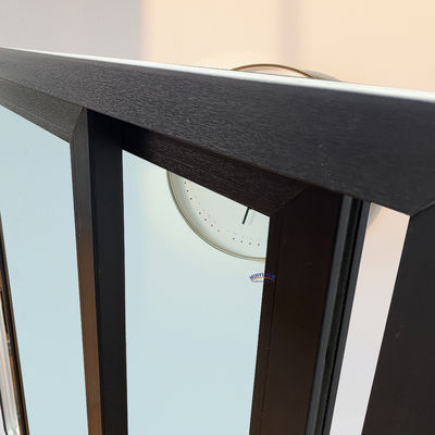 플라스틱 프레임 허리케인 방어 UPVC 스크린과 슬라이딩 창 ISO9001 CE 인증