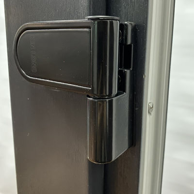 이중 템퍼드 글래스 유람 막 UPVC 수직 힌지 문 내구성 PVC 가셋 문