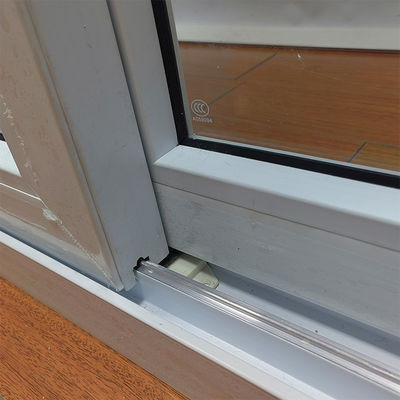 허리케인 발코니 보호 및 좋은 밀폐를 위해 듀얼 템퍼드 유리 비닐 문