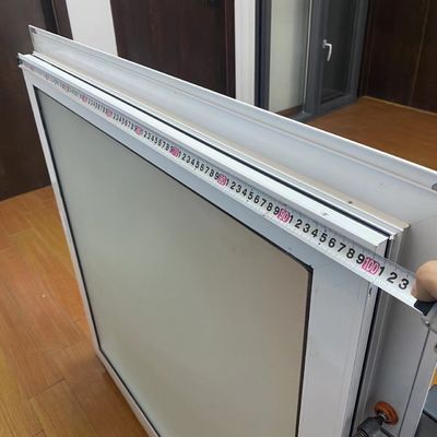 두 배 가열 된 유리 알루미늄 고정 창문 수평 개방 패턴 세 개의 유리